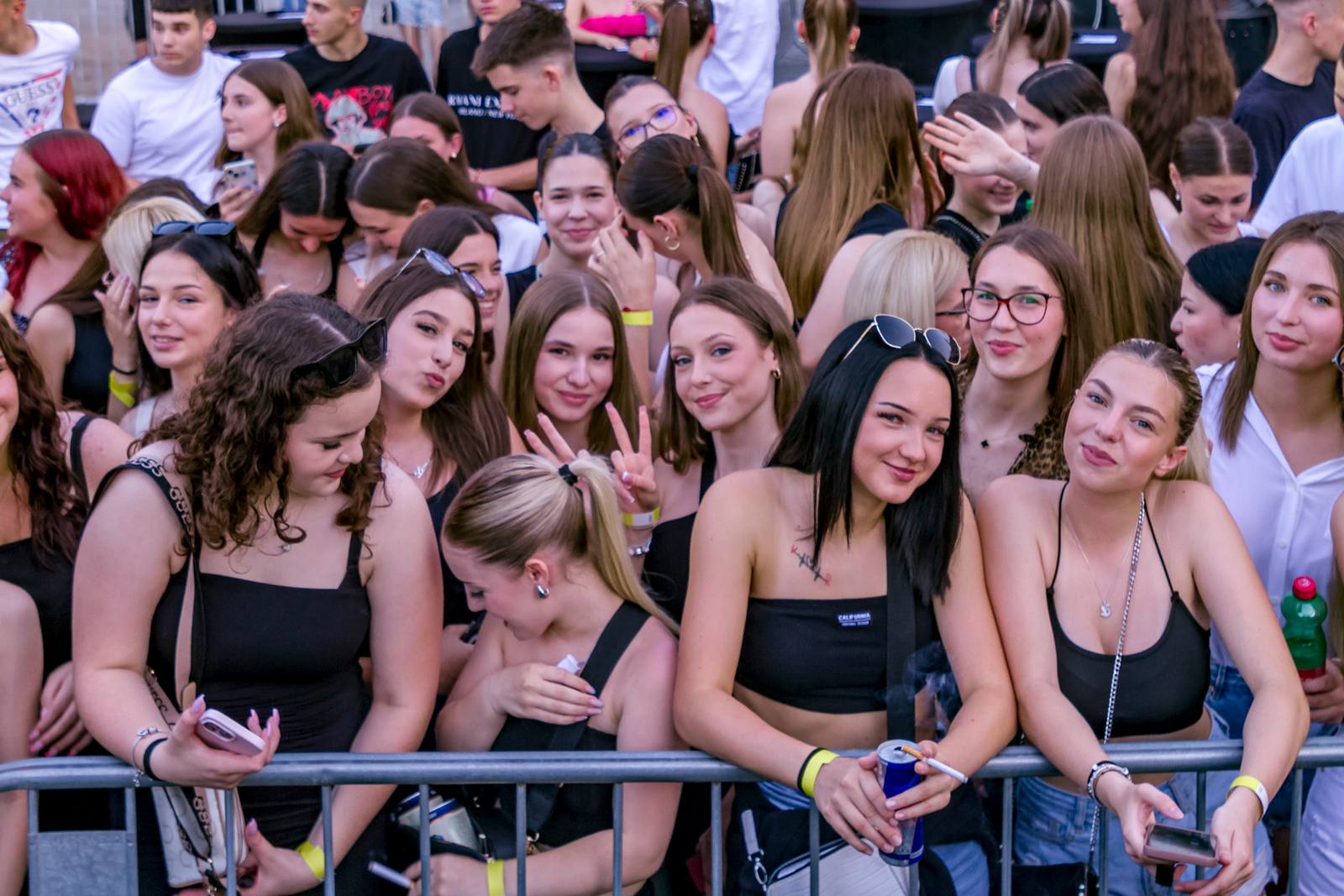 Trap zvijezda Relja održao koncert u osječkoj Tvrđi