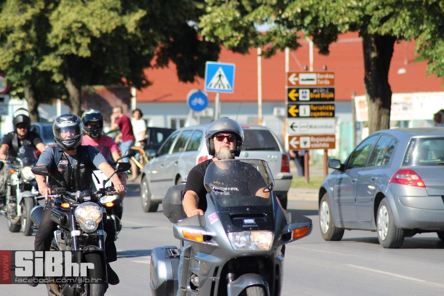 motorijada_osijek_defile_SiBhr_