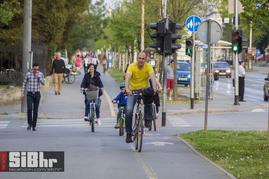 osjecani_u_setnji_gradom_105 osjecani_u_setnji_gradom_105