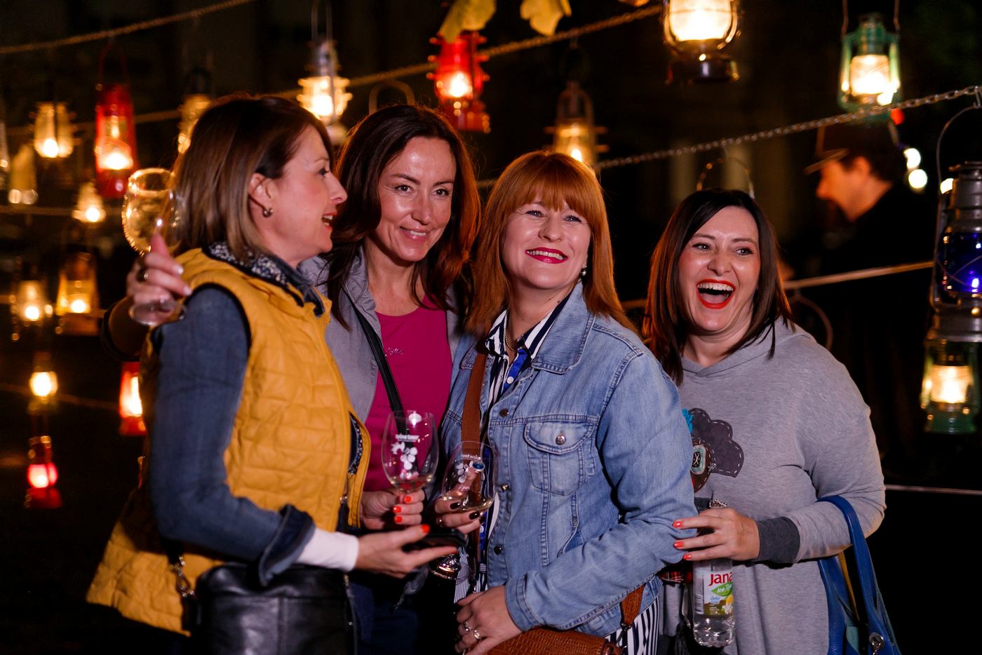 Image 5486288 (auto) Image 5486288 (auto)