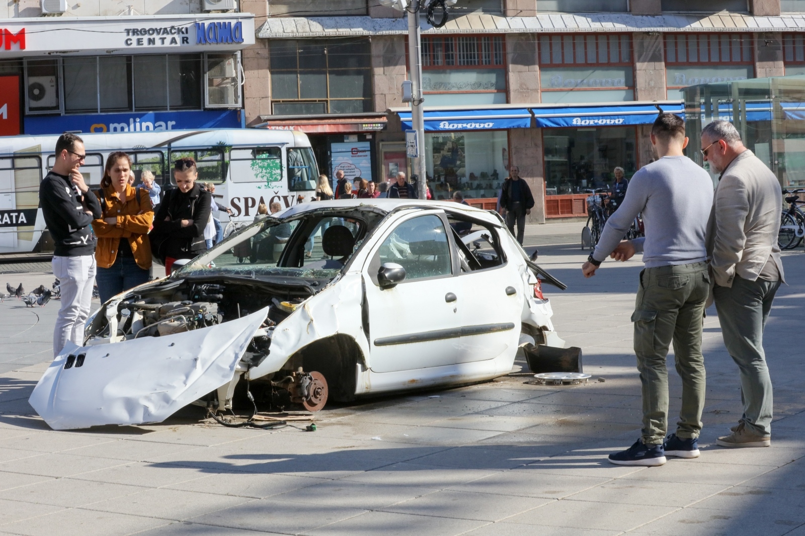 18.10.2019. Karambol na trgu u Osijeku