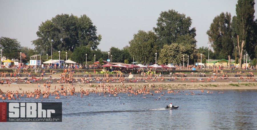 kopika0308_SiBhr_15 kopika0308_SiBhr_15