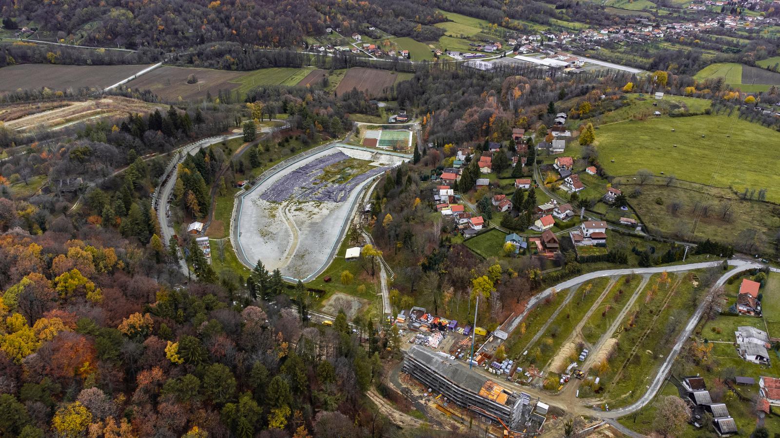 Radovi an uređenju orahovačkog Jezera, prosinac 2022.