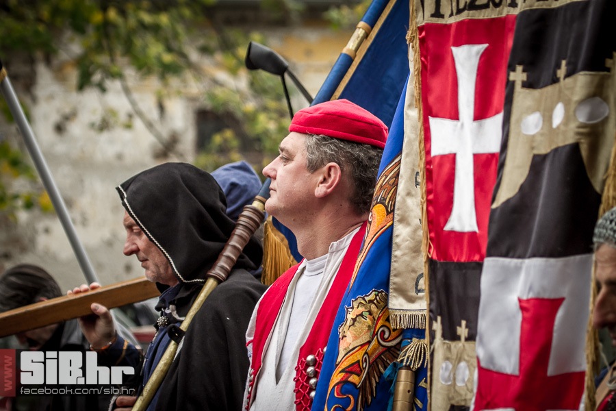 kolona_sjecanja_vukovar_1811201