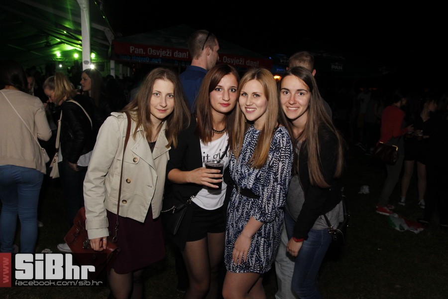 studentska_rostiljada_Mejasi_Si