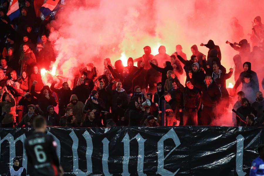 PXL_051218_22909863-900×599