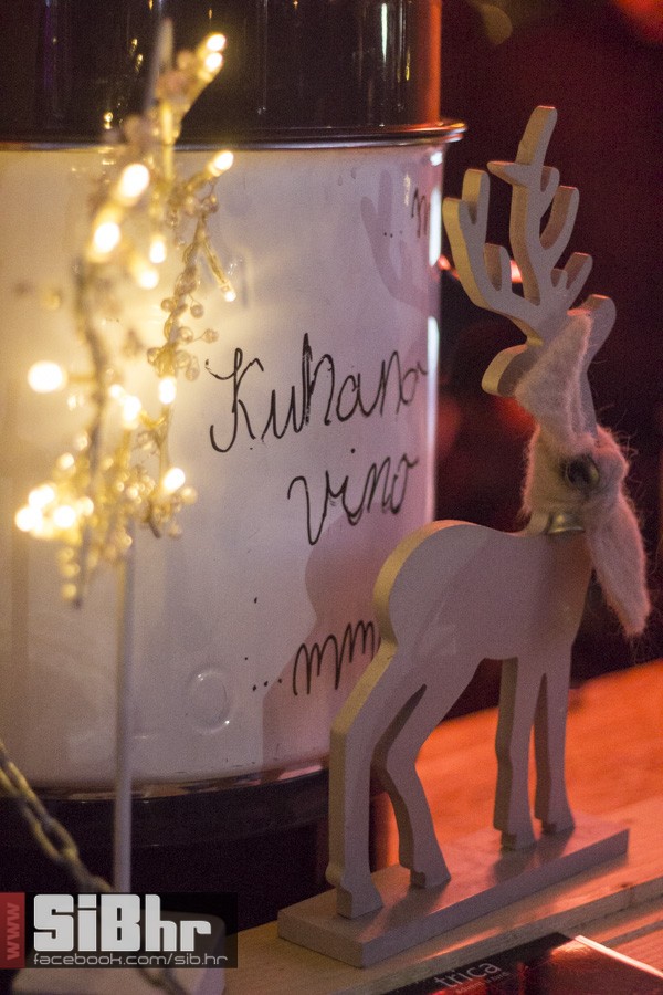 advent_u_tvrdji_dan_grada_osije