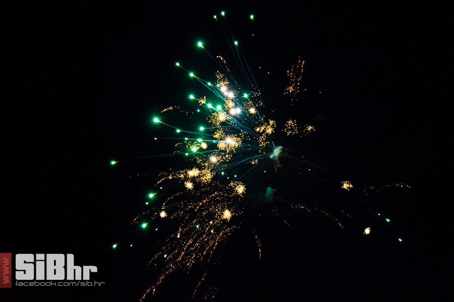 nova_godina_2016_trg_tvrdja_sib nova_godina_2016_trg_tvrdja_sib