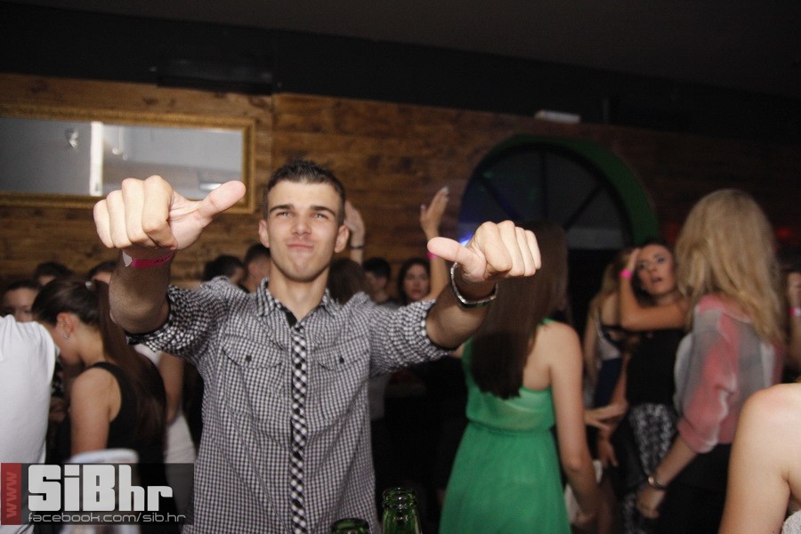 red_carpet_zoran_bastion_30