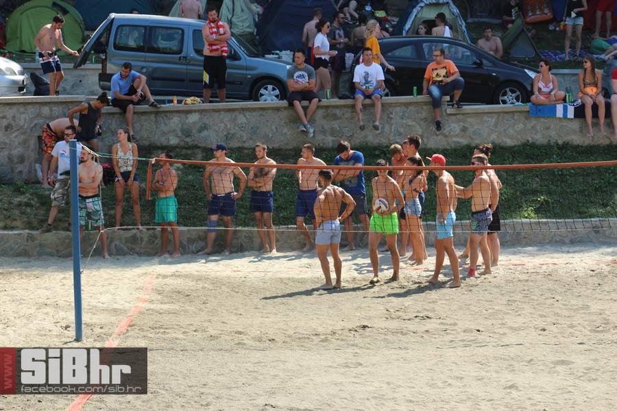ferragostoJAM_2017_jezero_SiBhr