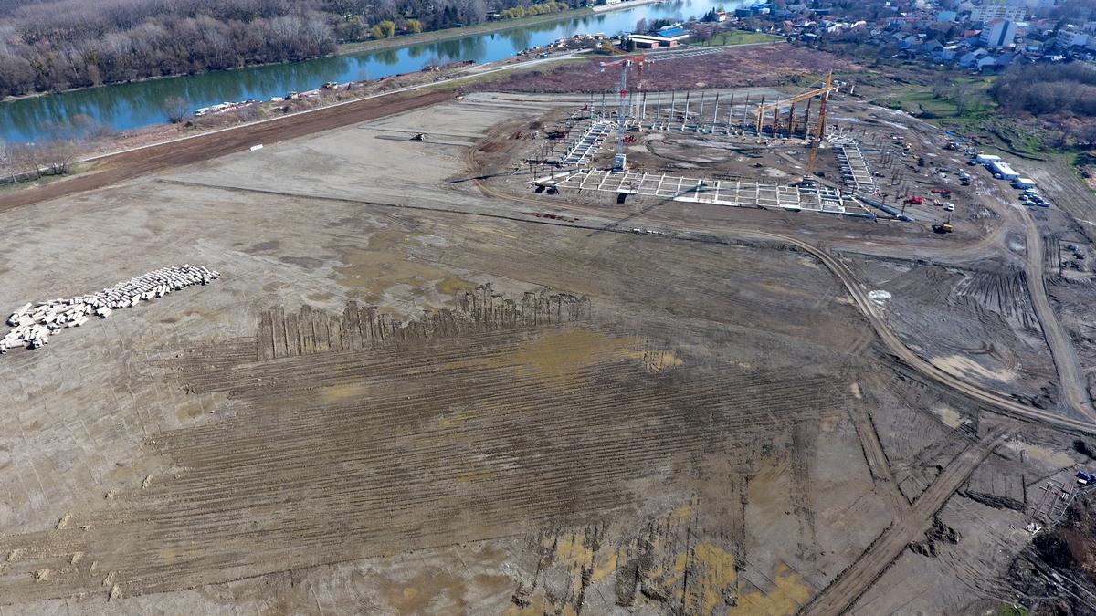 Pogled iz zraka na gradilište novog osječkog stadiona