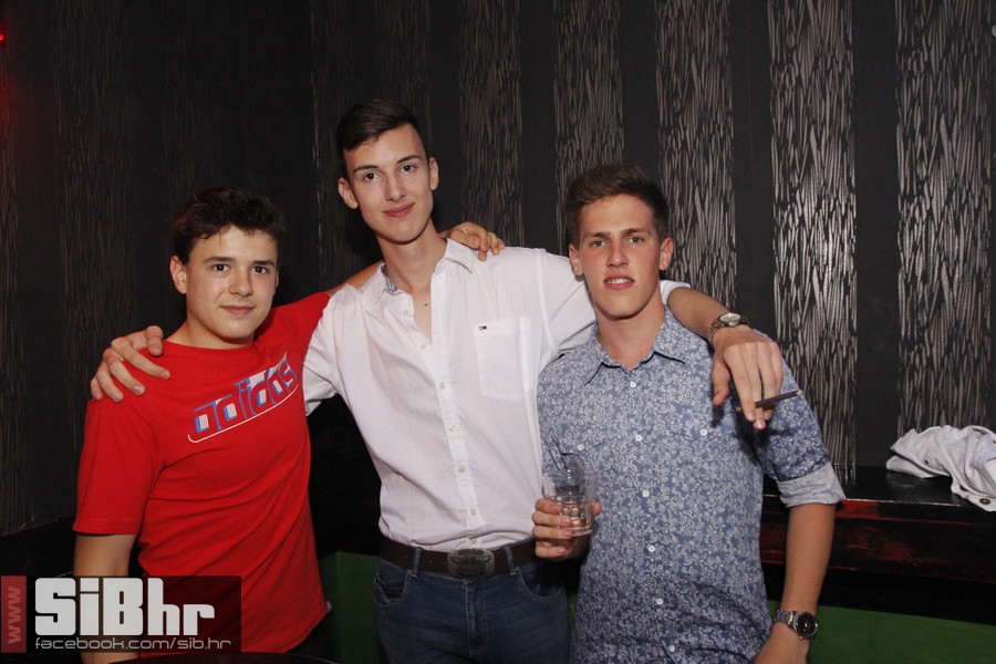 red_carpet_zoran_bastion_60