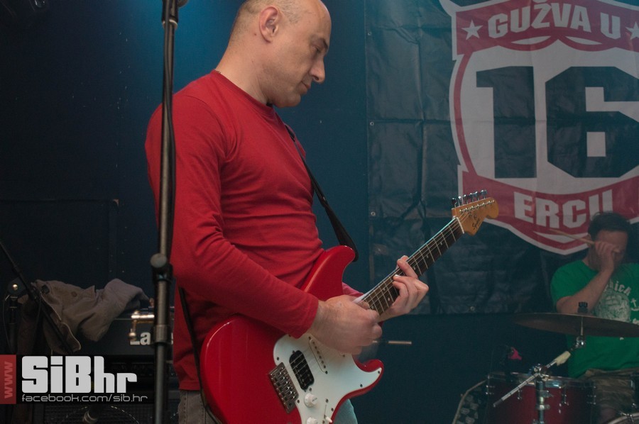 guzva2504_21