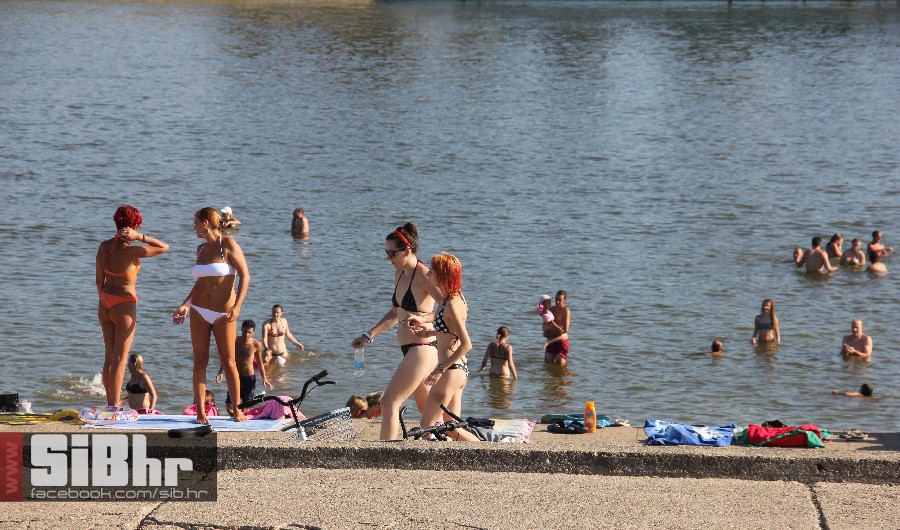 kopika0308_SiBhr_32 kopika0308_SiBhr_32