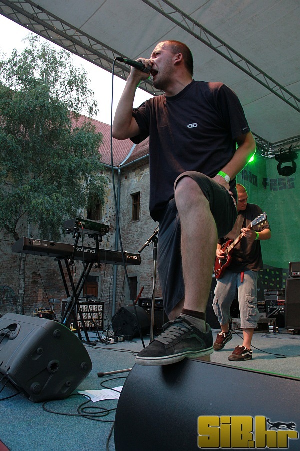 ufo_2_dan_08_07_2011_sibhr_015