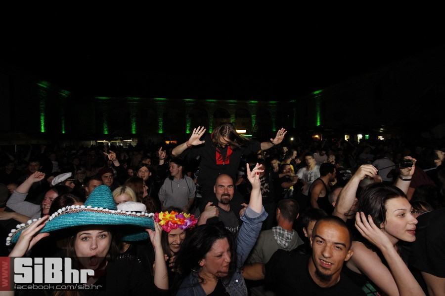 ufo_brkovi_zoran_106 ufo_brkovi_zoran_106