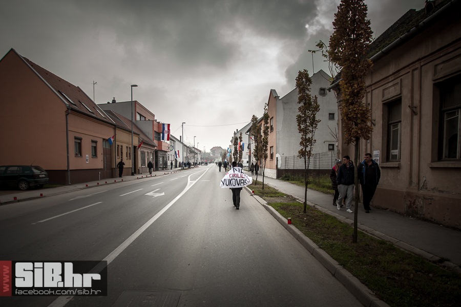 kolona_sjecanja_vukovar_1811201