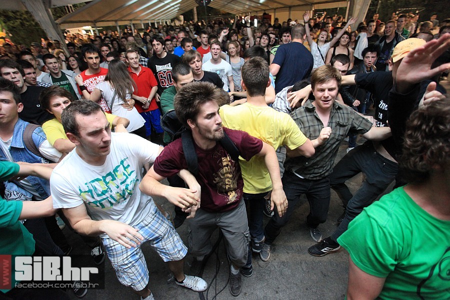 oljm_guzva_u_16ercu_03062012_si