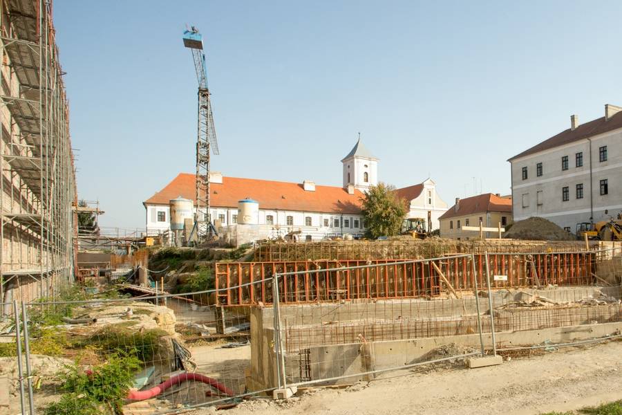 rekonstruckija_trga_tvrdja_3