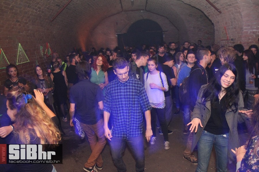 2014_10_19_epic_osijek_nightlif