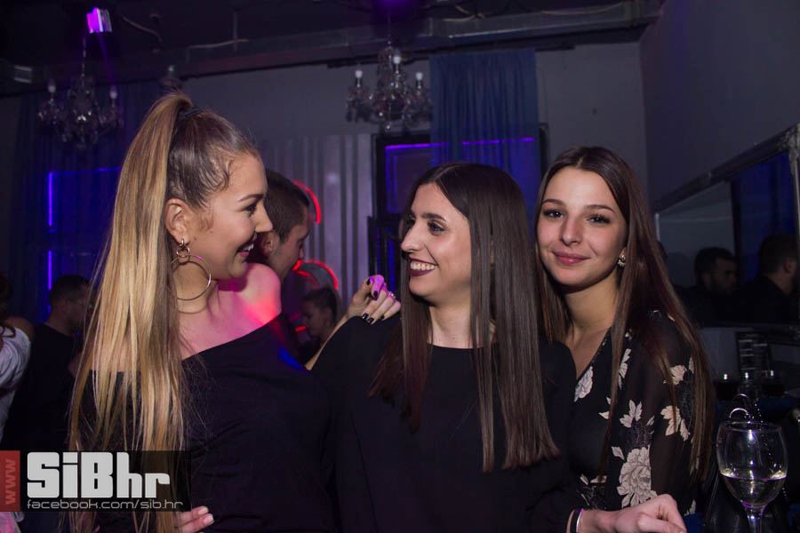 badnjak_u_tvrdji_SiBhr_9