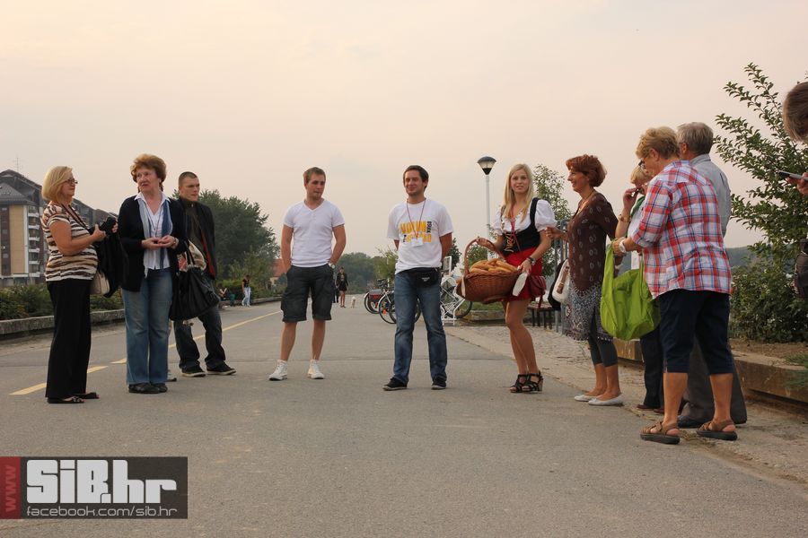 Dani_piva_otvorenje_i_setnja_Si
