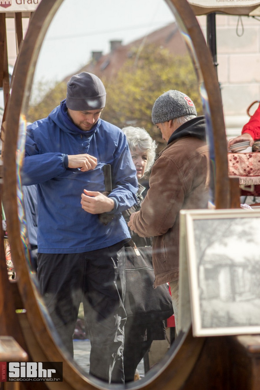 sajam_antikviteta_travanj2015_1