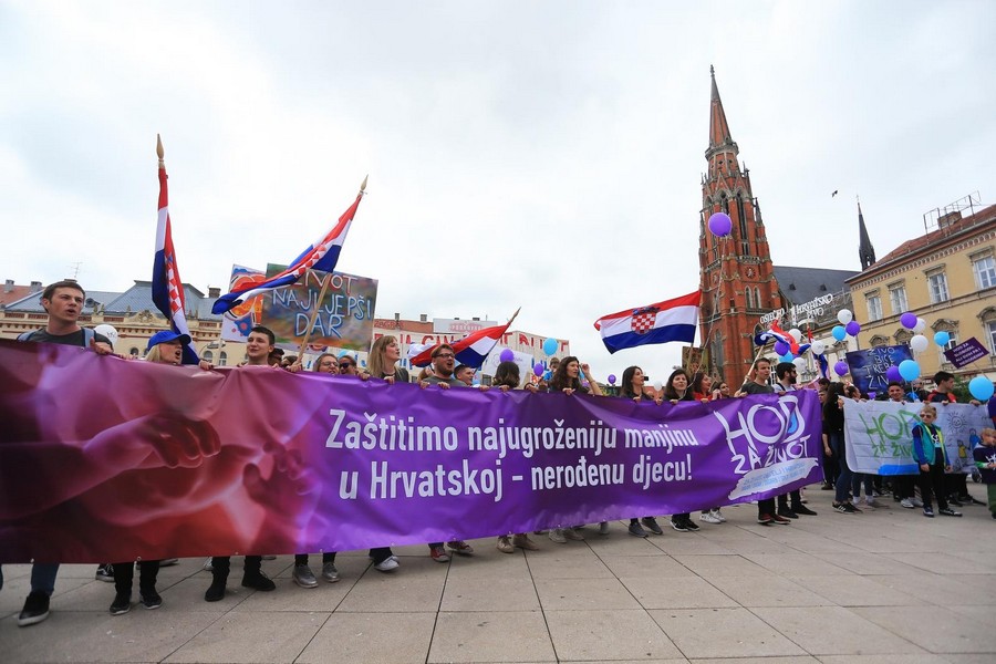 PXL_180519_24677326
