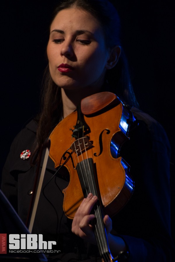 nenormalni_balasevic_kazamat_5