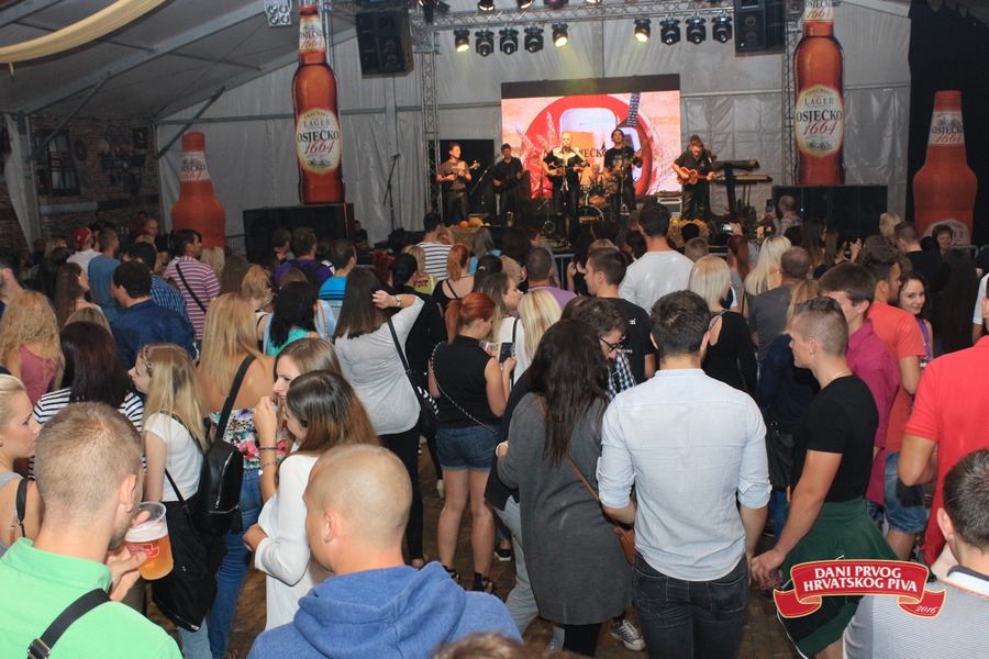dani_piva2016_gazde_SiBhr_23