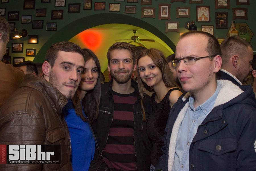 fortpub_halloween_06