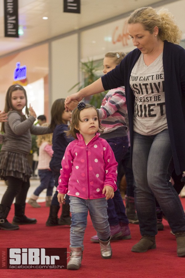 avenue_mall_disco_za_klince_13