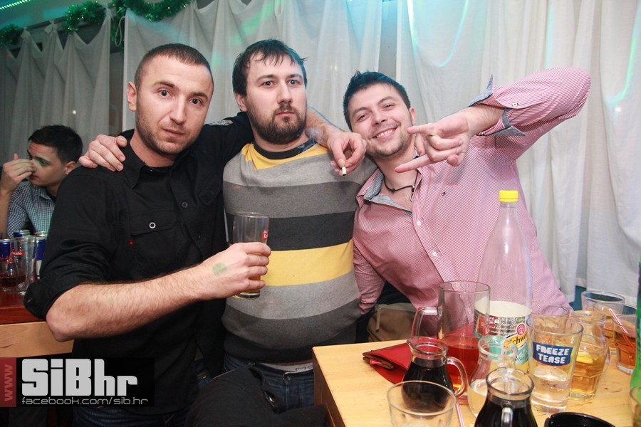 docek_nove_godine_cocktail_bark