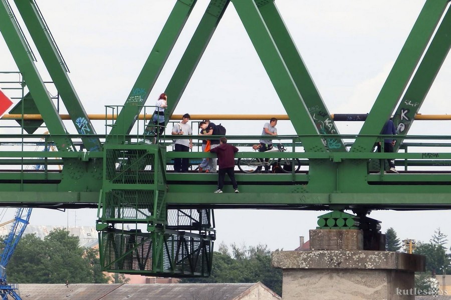 zeljo_opasna_djecja_igra_SiBhr_ zeljo_opasna_djecja_igra_SiBhr_