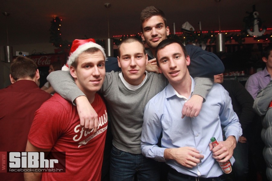 barkaIMG_546025122013 barkaIMG_546025122013