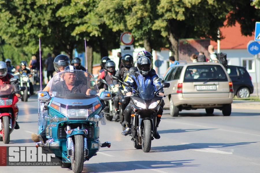 motorijada_osijek_defile_SiBhr_