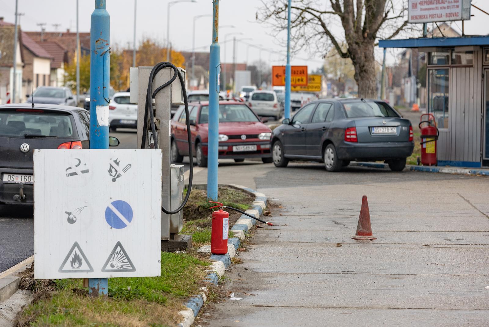 Ilegalna benzinska pumpa u centru Bizovca