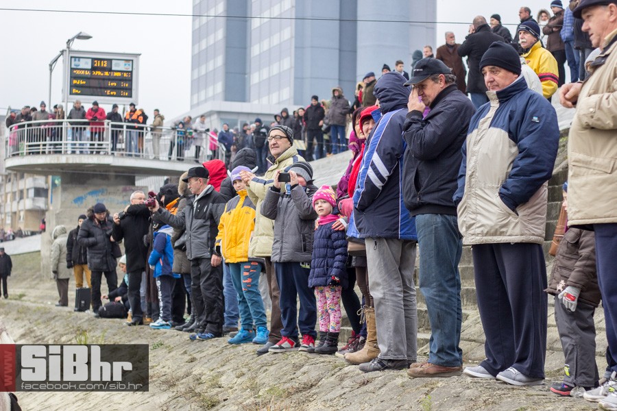 skakanje_tuljan_31122015_sibhr_
