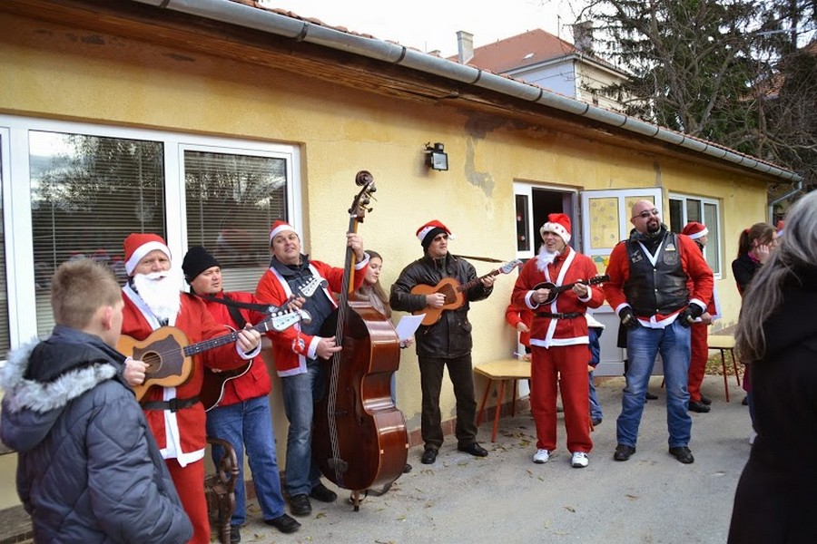 motomrazovi712_13 motomrazovi712_13