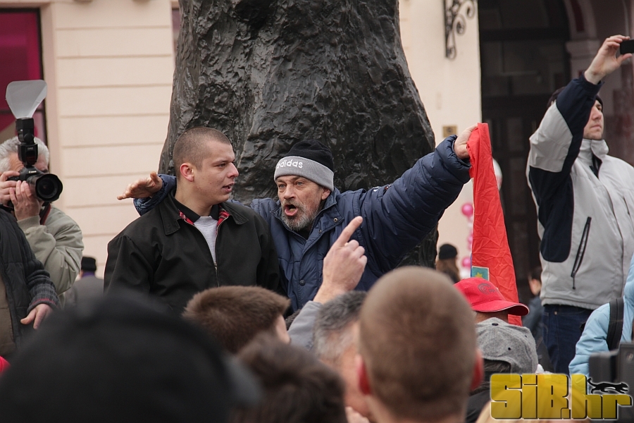 prosvjed_u_osijeku_26_2_2011_01