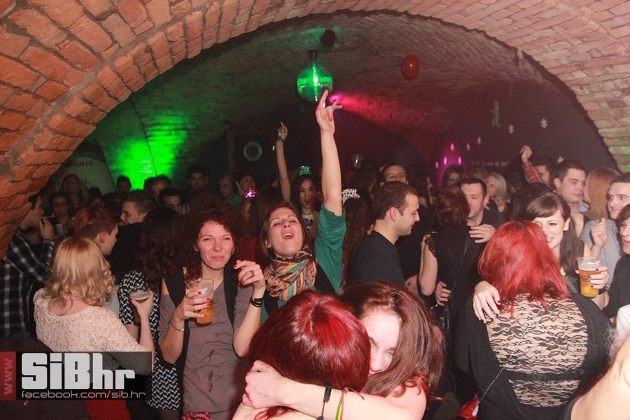_exit_sibhr2014_118