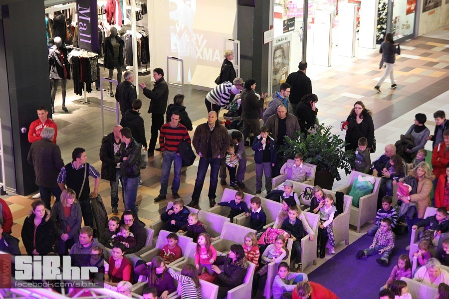 bozicna_bajka_am_48 bozicna_bajka_am_48