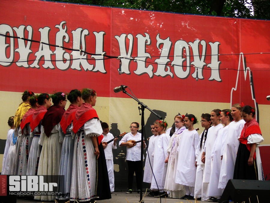 mali_djekovacki_vezovi_113