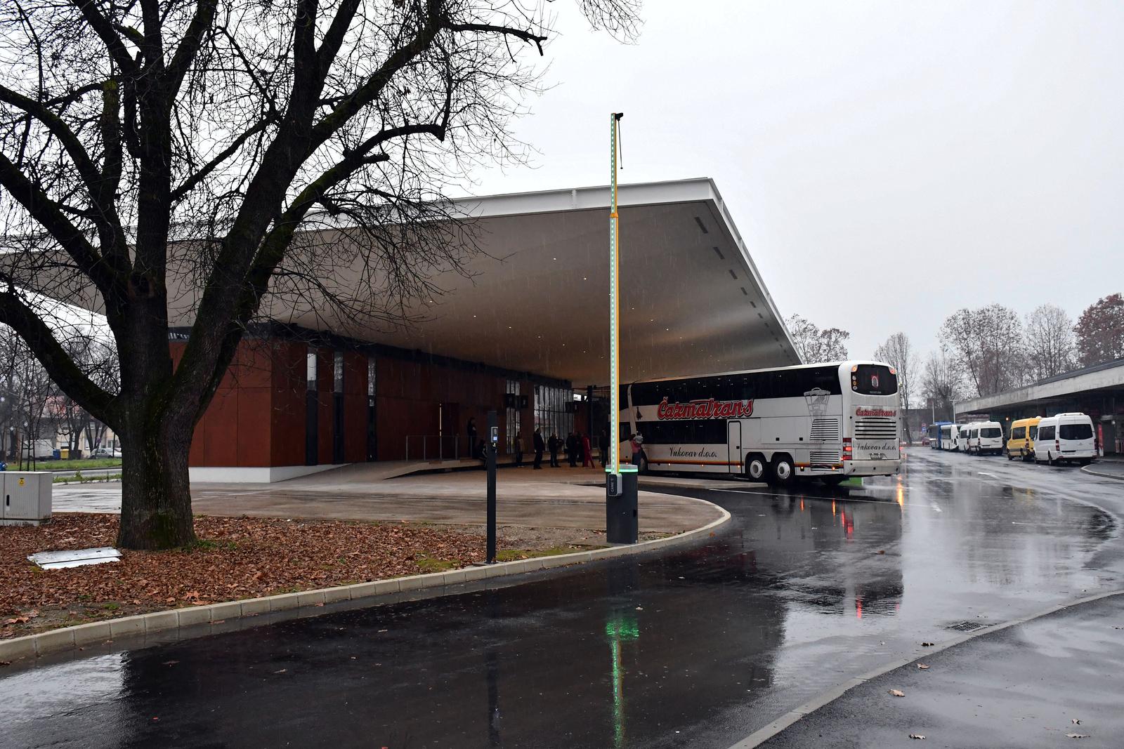 Autobusni kolodvor Slavonski Brod