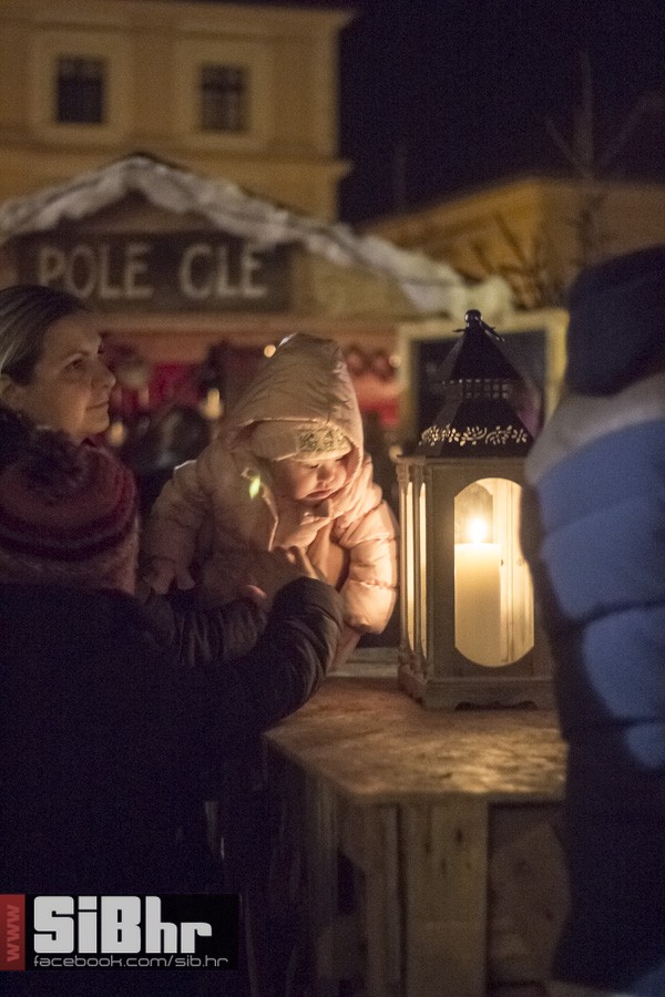 advent_prva_nedjelja_osijek_21