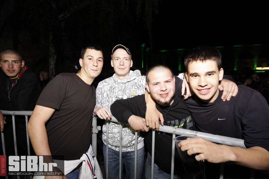 ufo_brkovi_zoran_64 ufo_brkovi_zoran_64