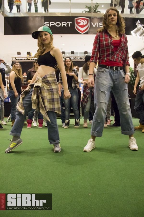 osjecki_karneval_avenue_mall_54