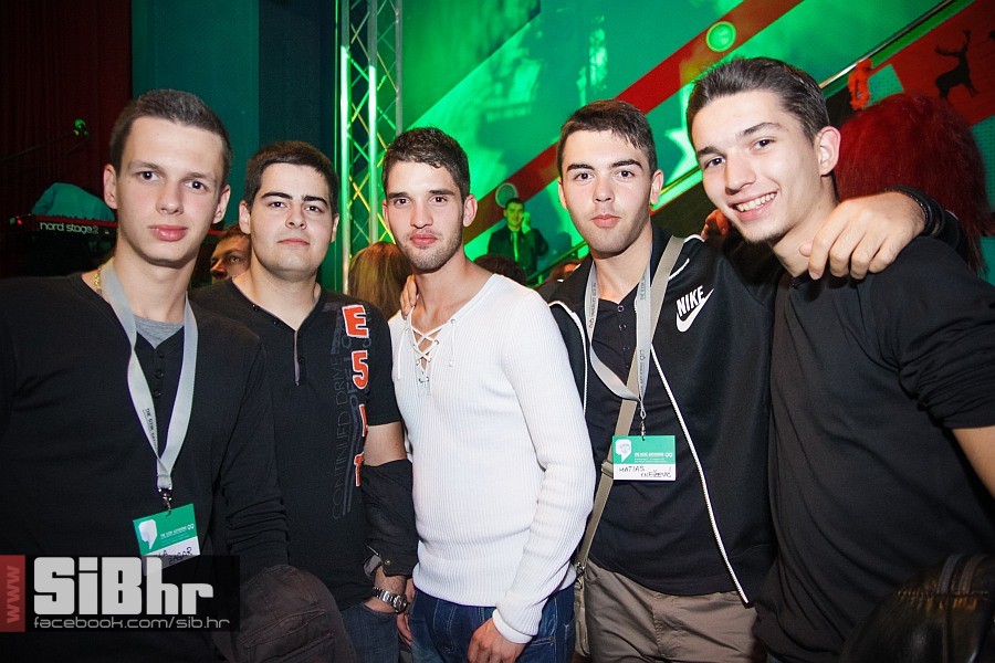hladno_pivo_kino_europa_1210201