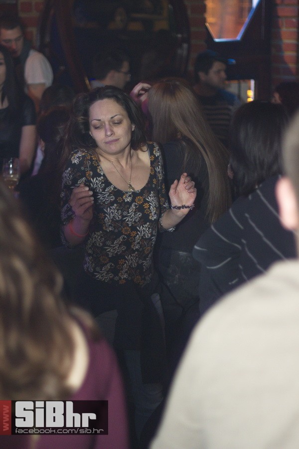 akusticna_svirka_cadillac_15