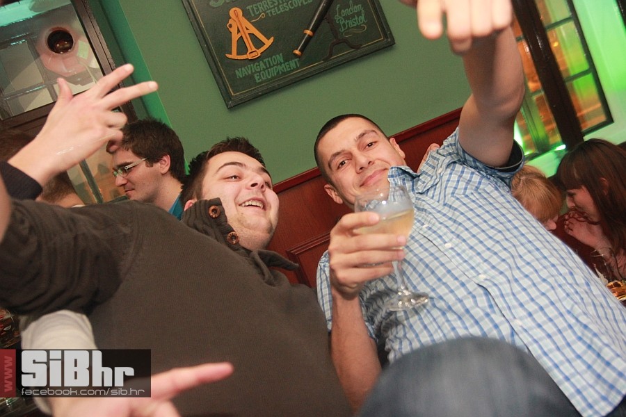 fortpub_osijek_nightlife_sibhr2